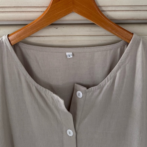 Vici Light Gray Midi Dress - Picture 5 of 6